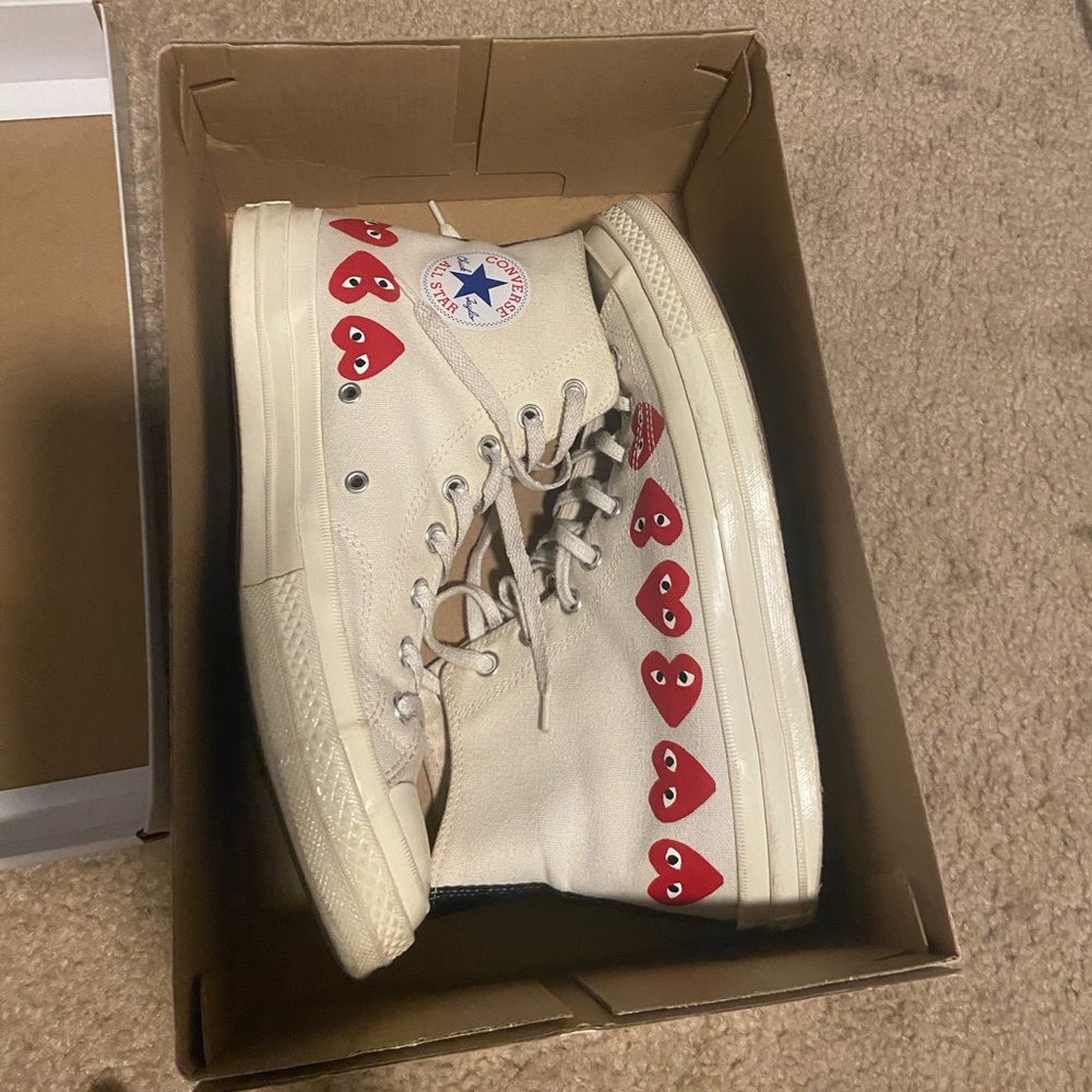 Comme des garçon multi heart ⚪️🔴